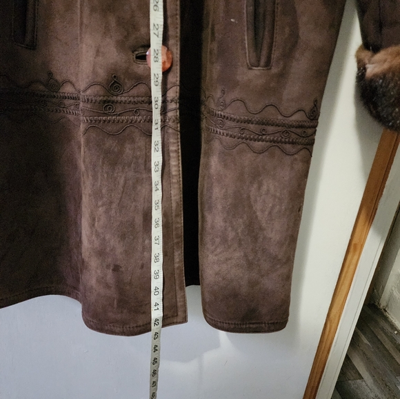 Ferriza Beaver Fur Shearling Women's sz: M (bust 39), L 42", Shoulder Length 27" - Picture 2 of 14